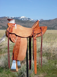 Stamped Saddles with Half Double Sirrup Leathers : Image 1