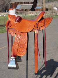 Stamped Saddles with Half Double Sirrup Leathers : Image 6